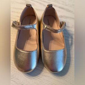 🎀 Toddler Girls Gold Mary Jane Flats - Size 7 by George 🎀